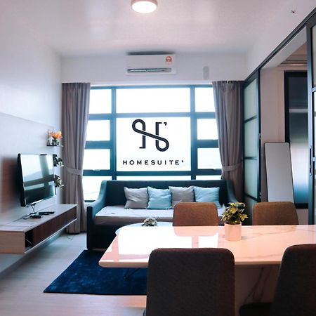 Homesuite' Home At Jesselton Quay Kota Kinabalu Bagian luar foto