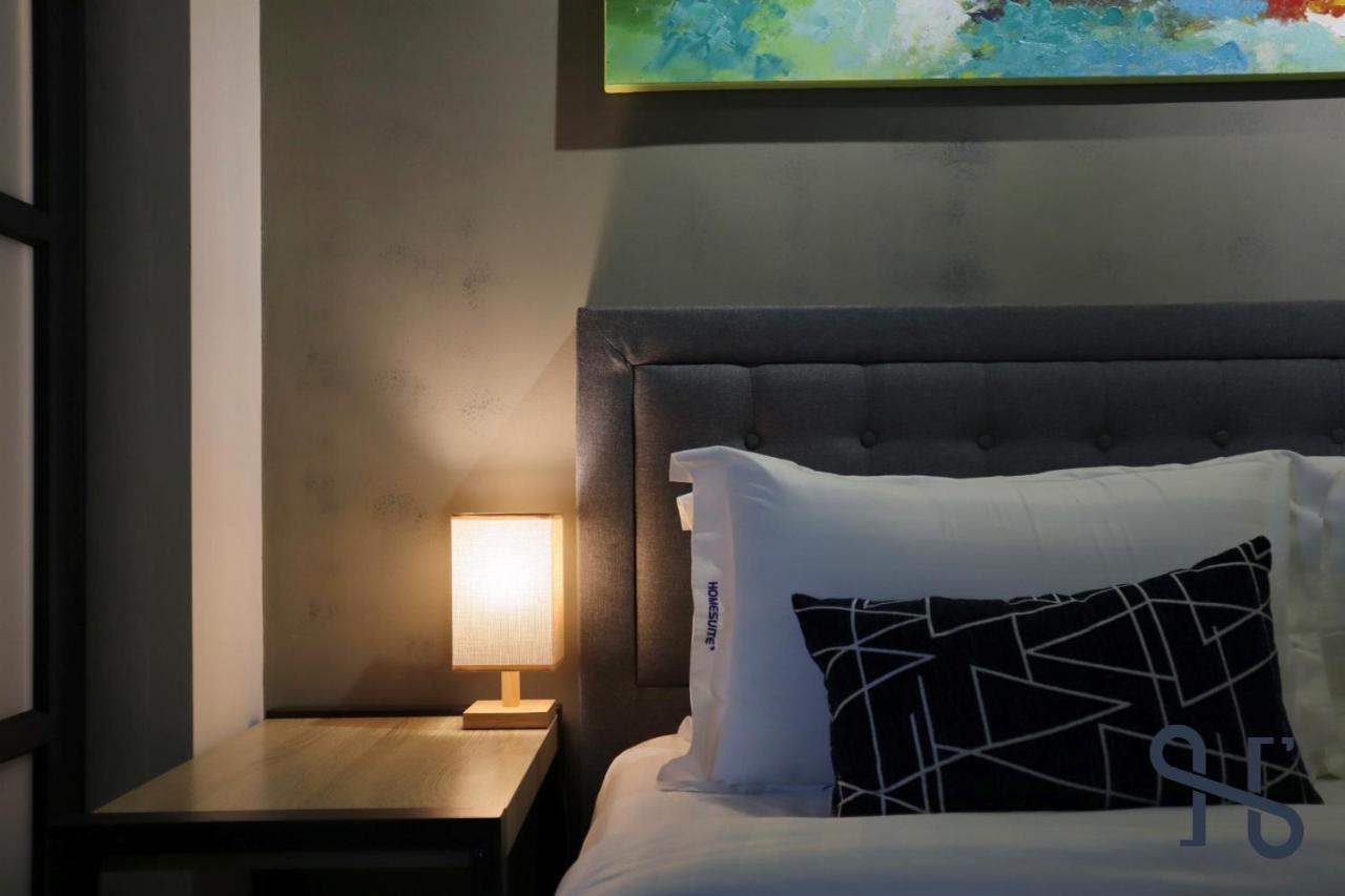 Homesuite' Home At Jesselton Quay Kota Kinabalu Bagian luar foto