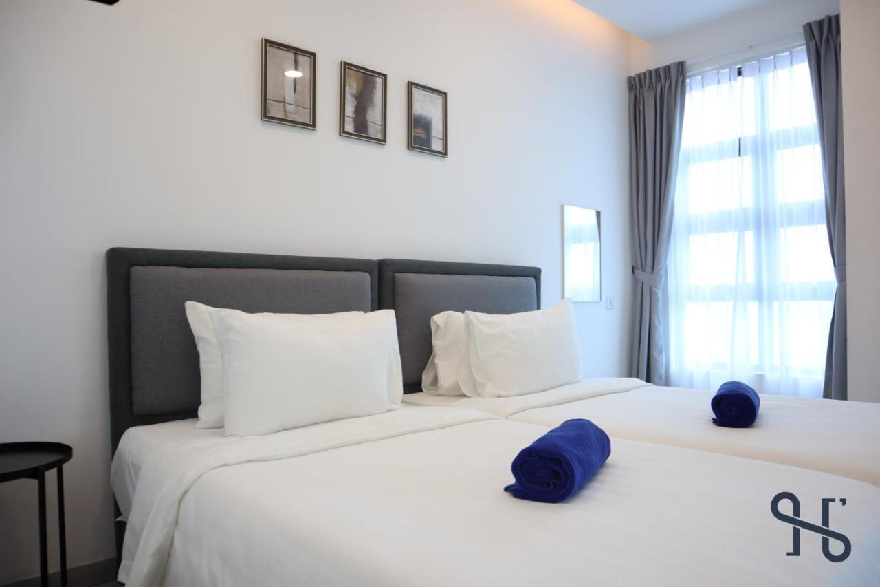 Homesuite' Home At Jesselton Quay Kota Kinabalu Bagian luar foto