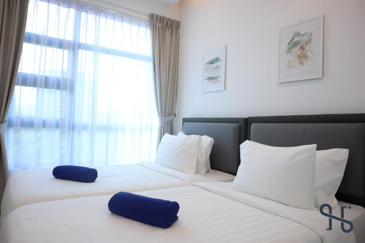 Homesuite' Home At Jesselton Quay Kota Kinabalu Bagian luar foto