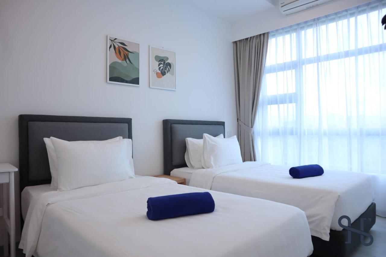 Homesuite' Home At Jesselton Quay Kota Kinabalu Bagian luar foto