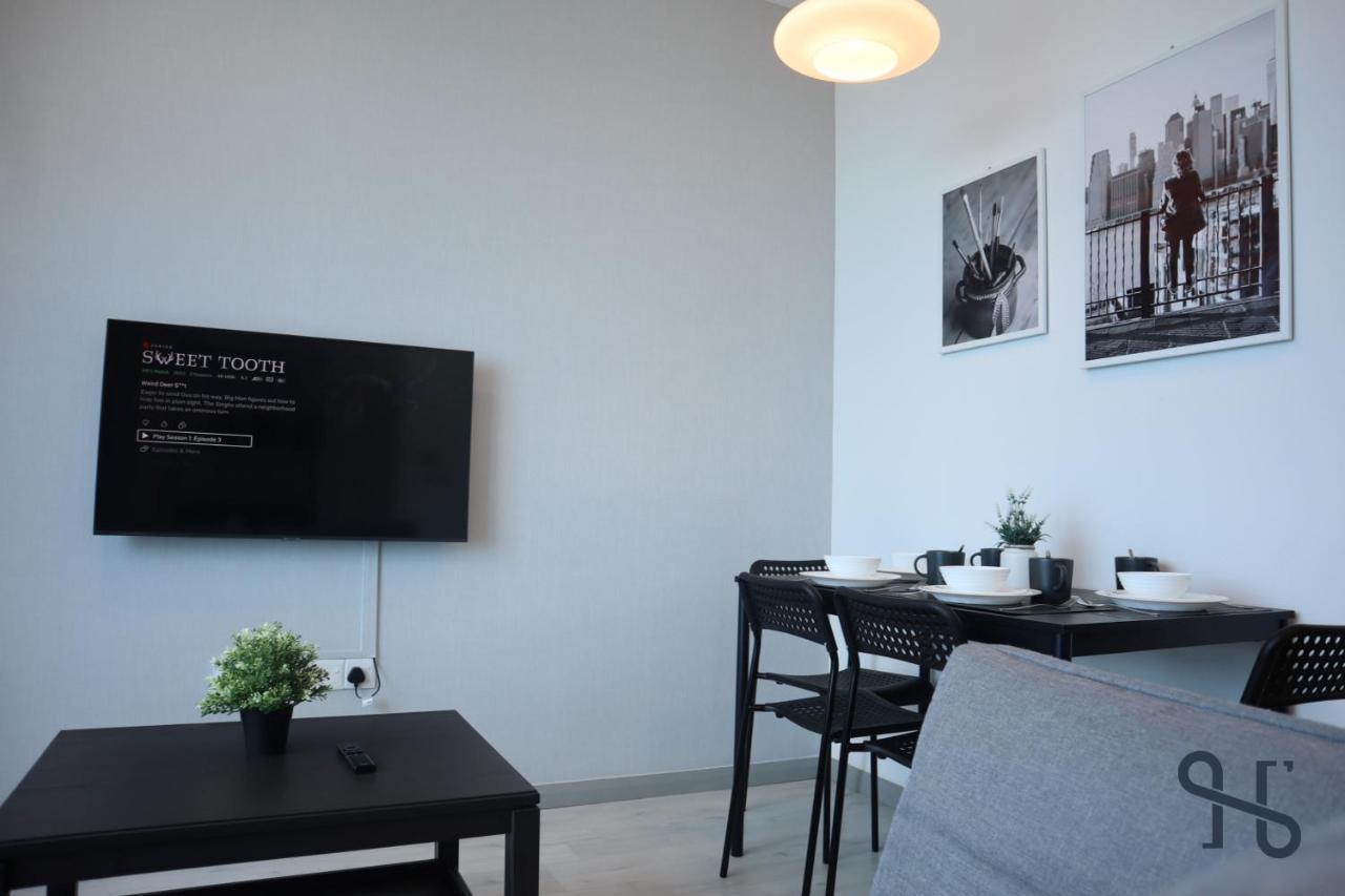 Homesuite' Home At Jesselton Quay Kota Kinabalu Bagian luar foto
