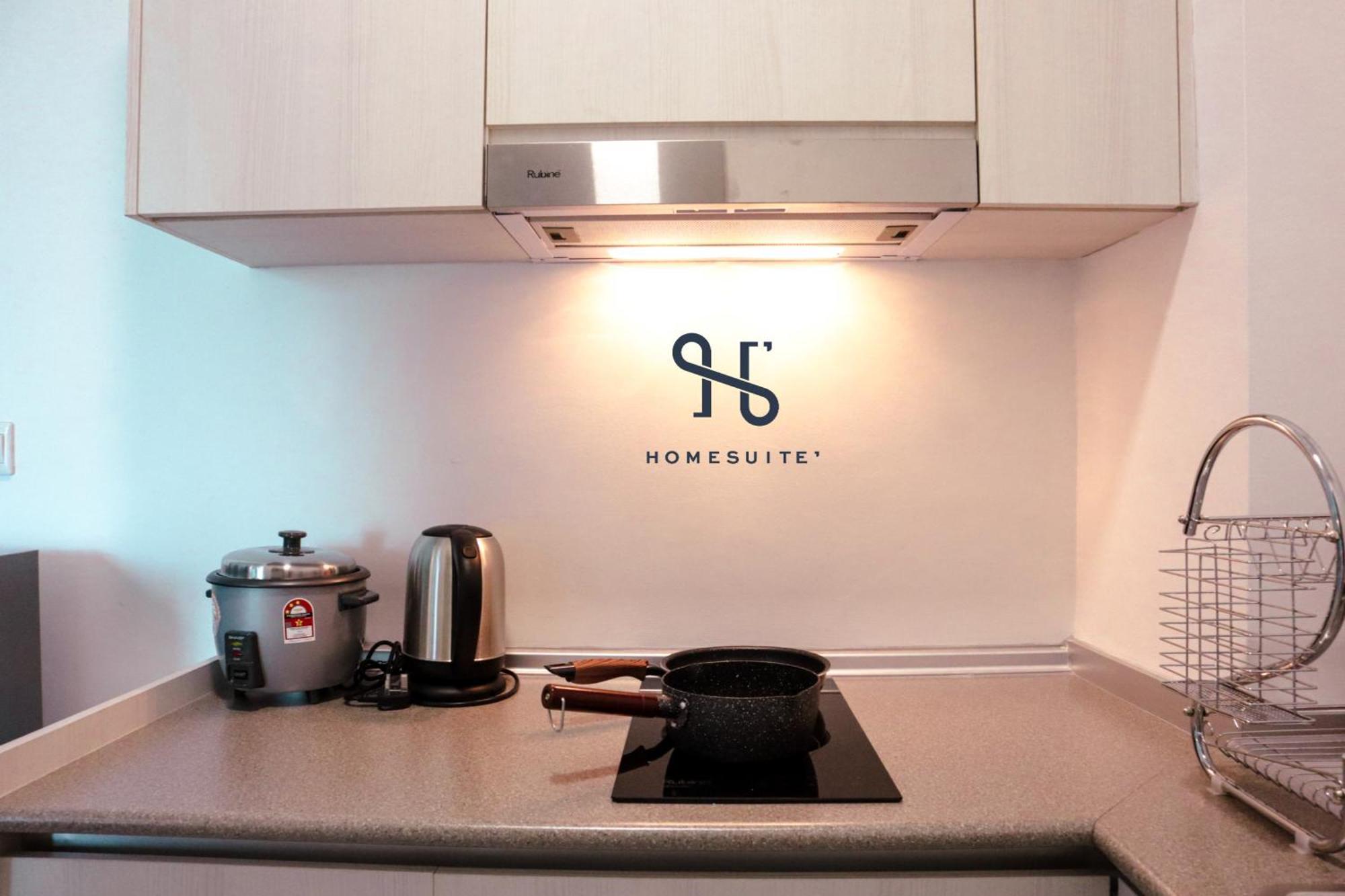Homesuite' Home At Jesselton Quay Kota Kinabalu Bagian luar foto