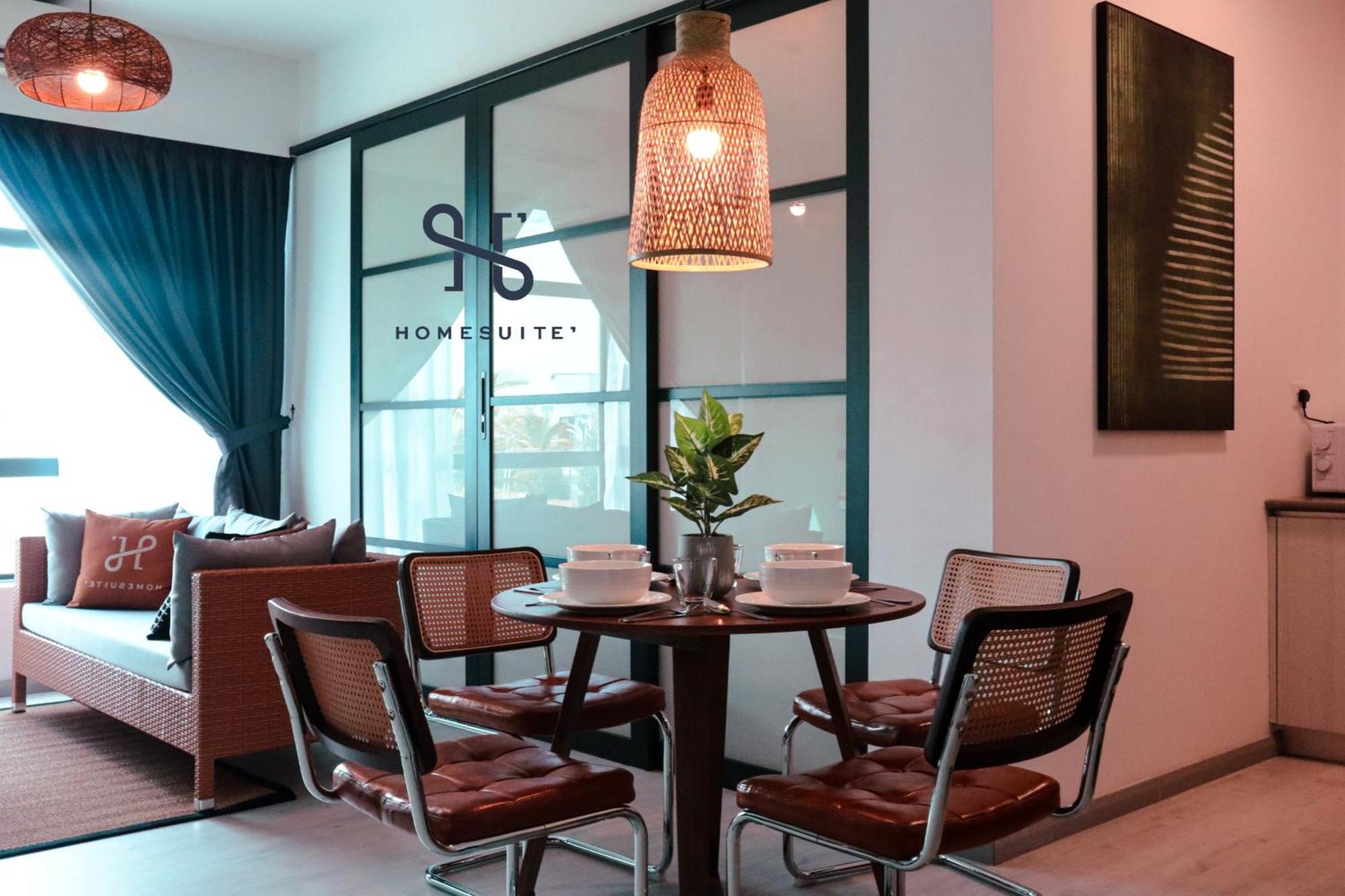Homesuite' Home At Jesselton Quay Kota Kinabalu Bagian luar foto